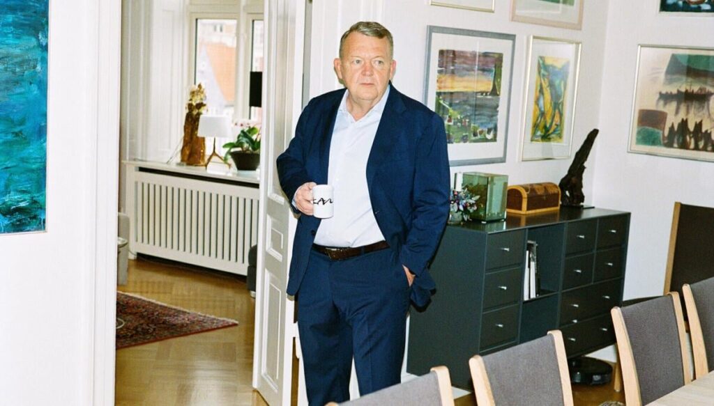 Lars Løkke Rasmussen only smokes in bed if he has strep throat, and he likes to replace toothpaste with hand soap