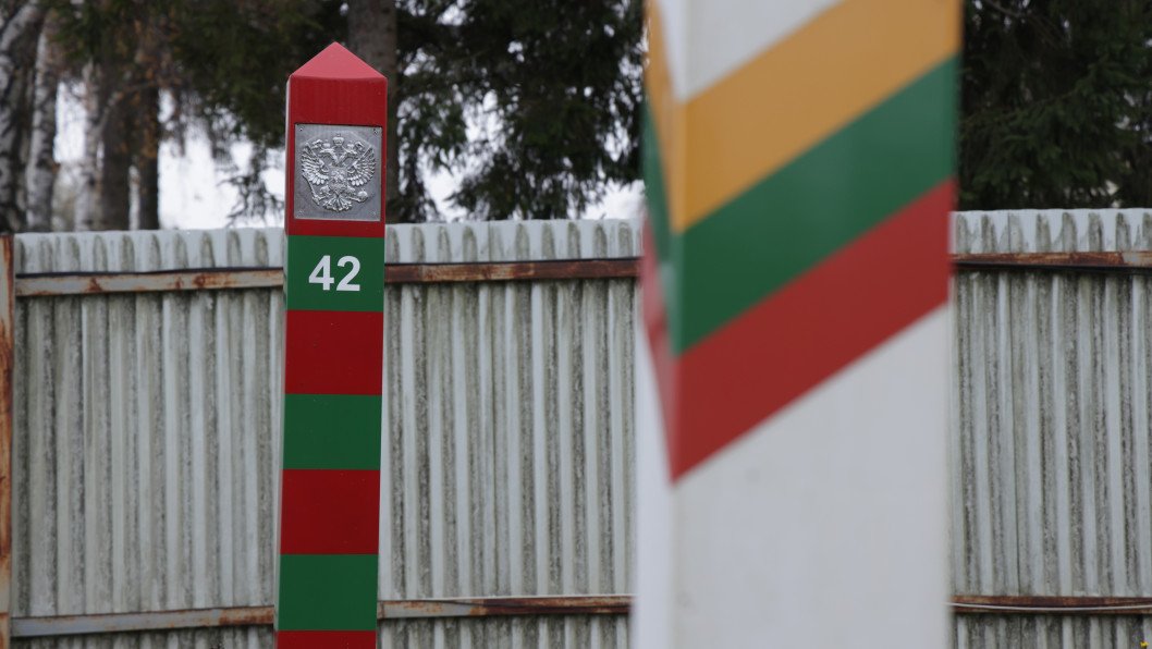 Lithuania Revokes Citizenship of 2 Nationals Fighting for Russia Against Ukraine