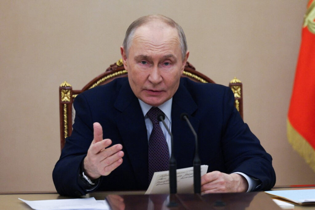 Putin Says Europe Could Receive Russian Oil and Gas