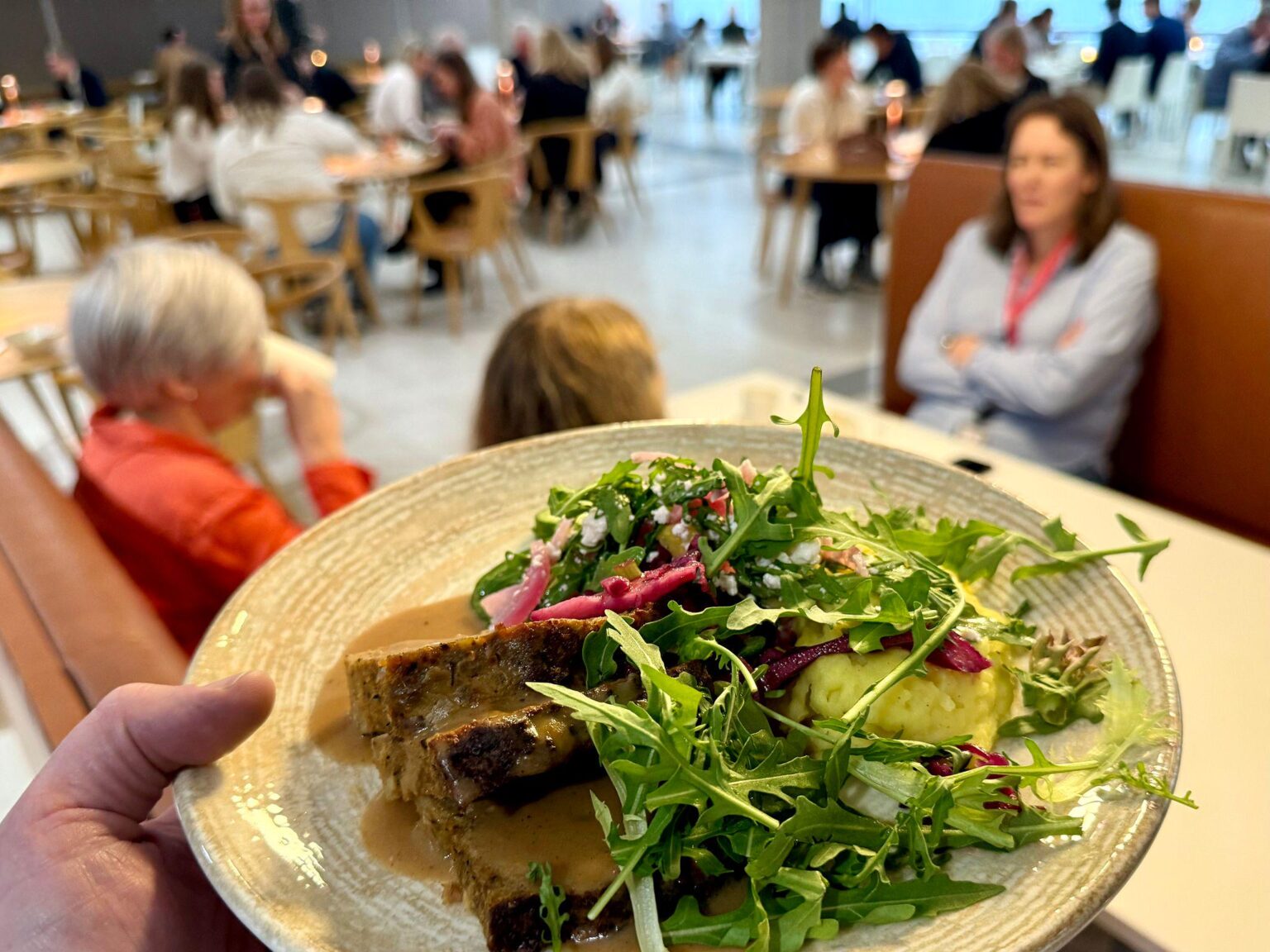 What kind of lunch type are you? Salary habits say a lot about who we are, the psychologist believes.