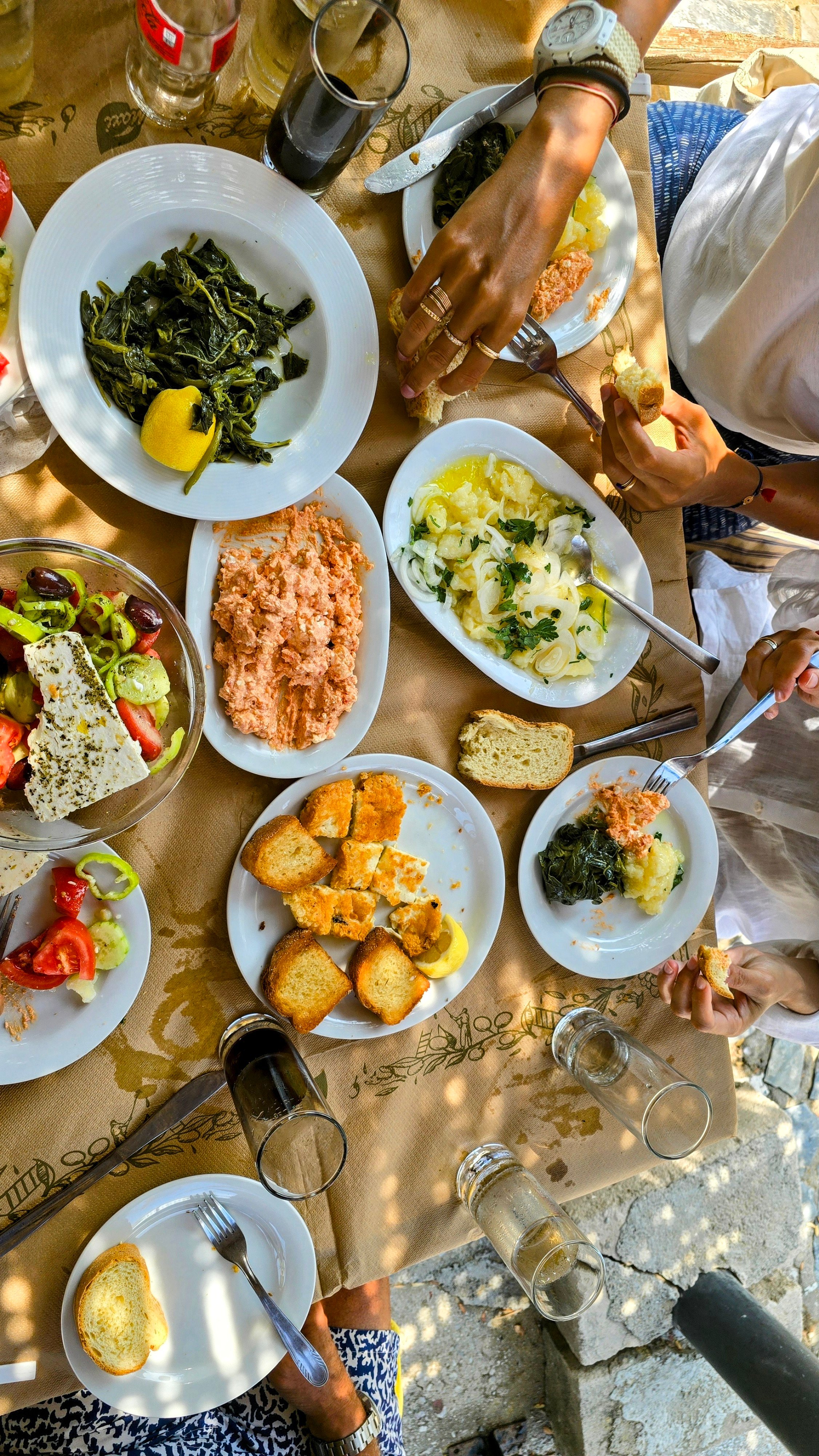 opening-greeces-mountains-to-the-world-a-handful-of-visitors-at-a-time4