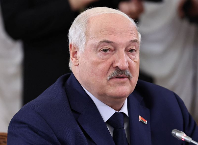 Belarus leader Lukashenko pardons 18 prisoners, his administration says | 1450 AM 99.7 FM WHTC