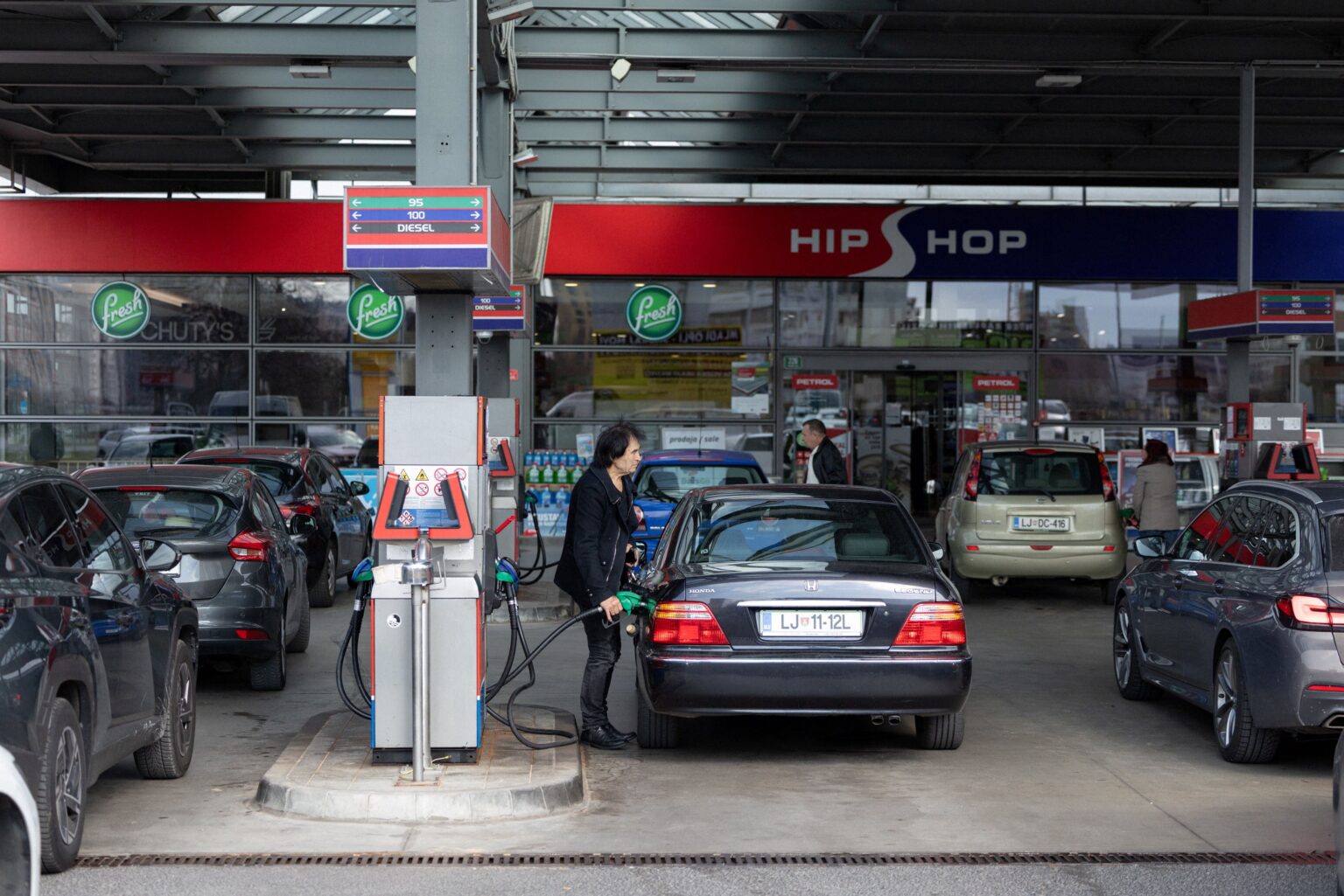 Slovenia limits fuel purchases as pumps run dry