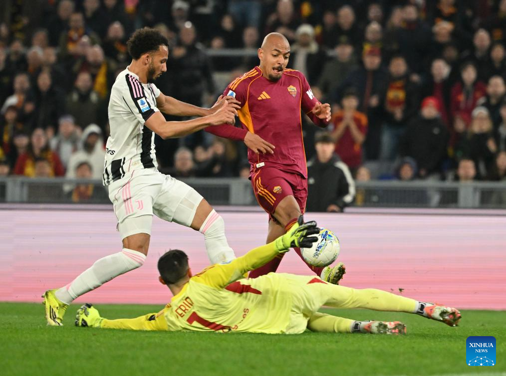 Italian Serie A football match: Roma vs. Juventus-Xinhua