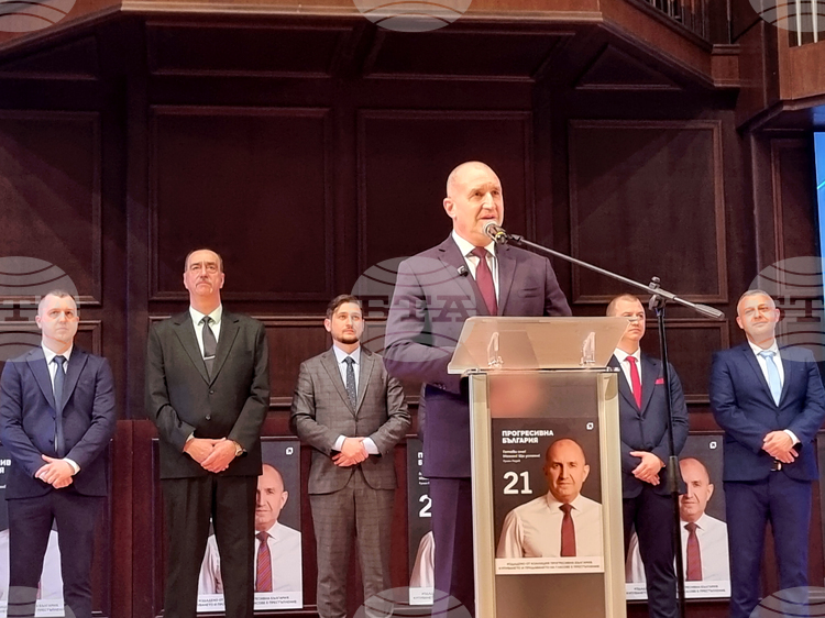 Bulgaria Not Poor but Mismanaged and Plundered, Progressive Bulgaria Leader Radev Says