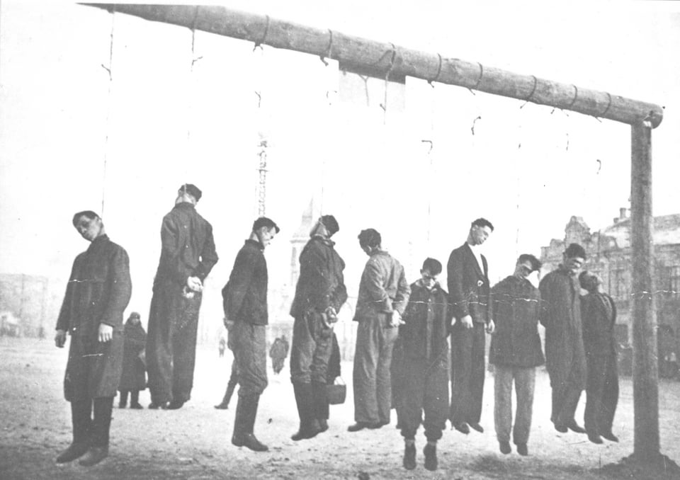Maks Luburić and the Ustasha regime hanged 55 anti-fascists from Sarajevo at Marijin Dvor (January 27-28, 1945).