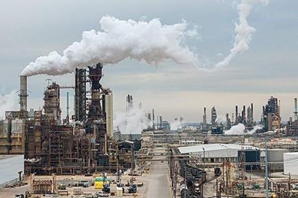 Oil Breaks $100 As Middle East Crisis Disrupts Shipments