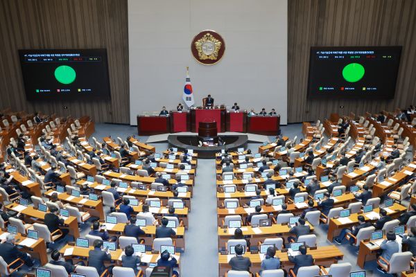 Assembly Passes Bill Stipulating Deadly Humidifier Disinfectant Case as Disaster, Recognizing State Responsibility