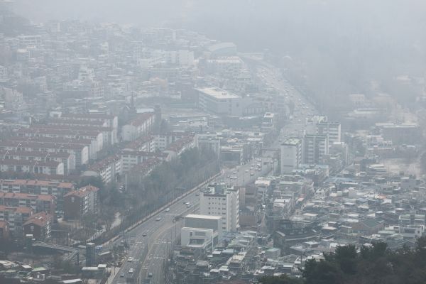 Fine Dust to Remain Thick in Many Parts of Nation Tuesday