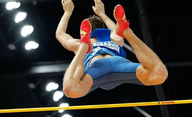 Rasmus Roosleht, of Estonia, makes an attempt in the heptathlon pole vault at the World Athletics Indoor Championships in Torun, Poland, Saturday, March 21, 2026. (AP Photo/Matthias Schrader)