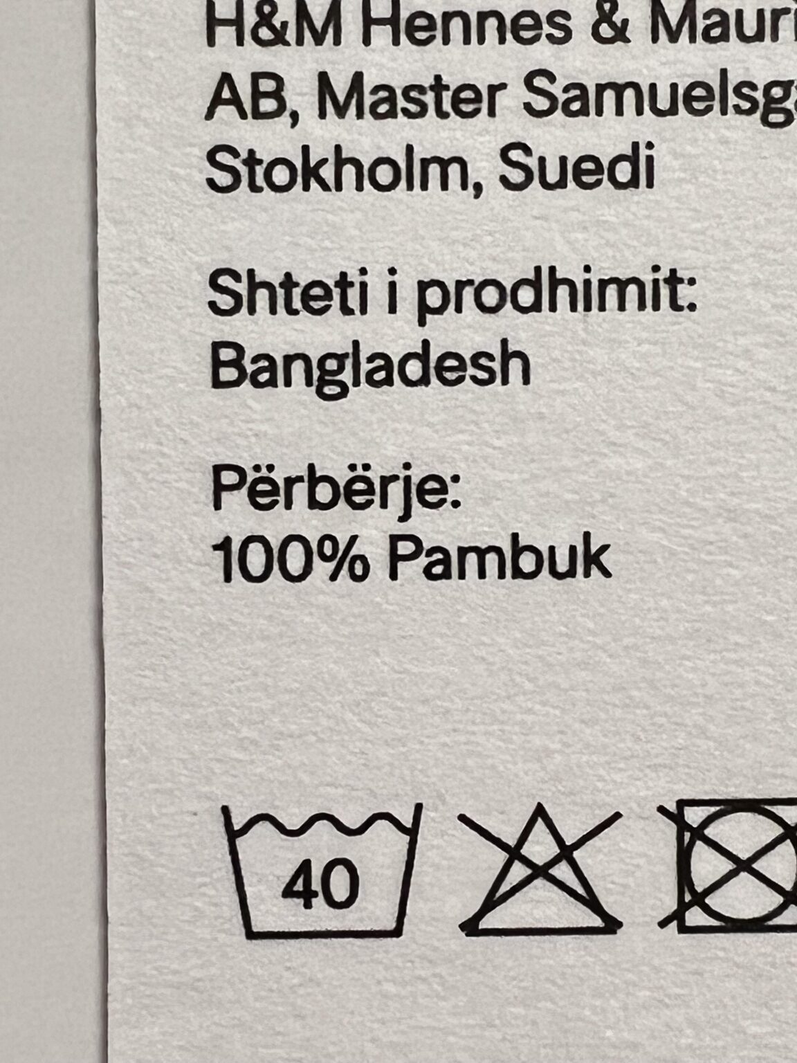 My girlfriend's shirt is 100% Pambuk