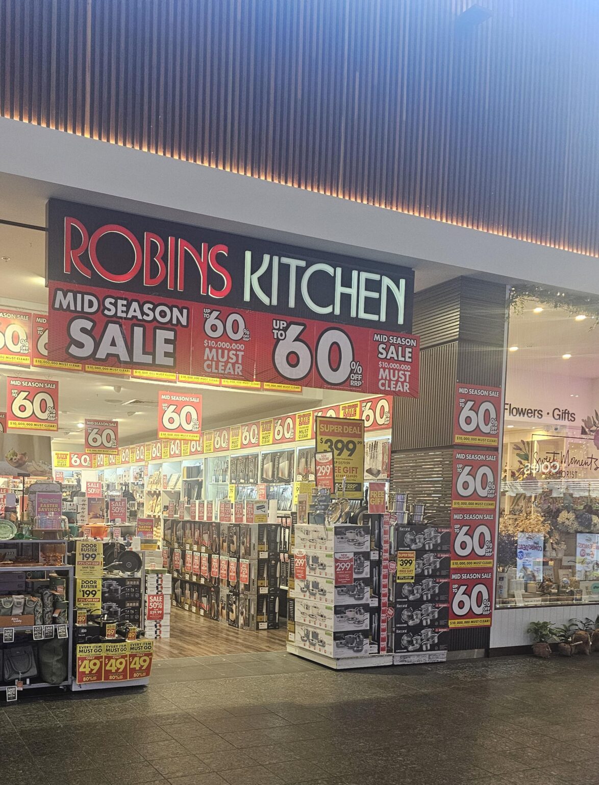 Is Robin's Kitchens the Eb games of pots and pans?