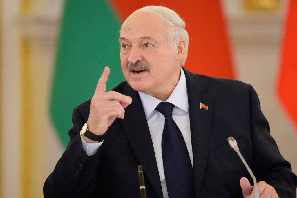 Lukashenko claims that Belarus will release Lithuanian trucks Lukashenko claims that Belarus will release Lithuanian trucks