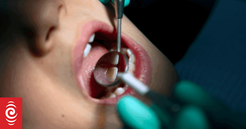 Dental Association blames workforce shortages on government's dental school admission limit