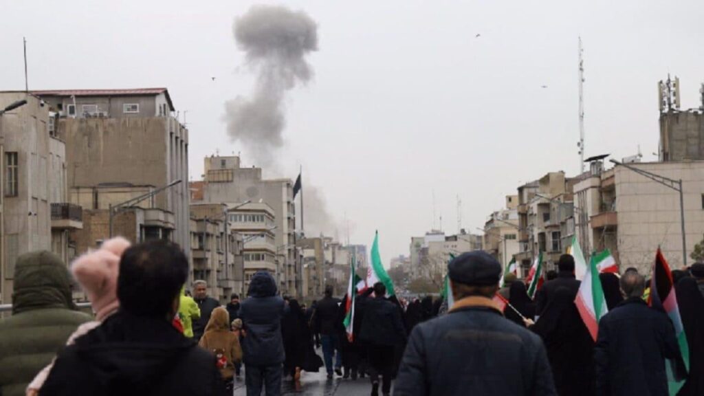 ‘We’re No Qatar, Will Beat the Hell Out of Them’: Pakistan Warns Israel Over Tehran Embassy Strikes