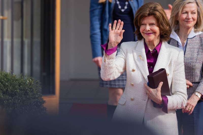 Queen Silvia of Sweden visits former home city of Dusseldorf Yahoo news home