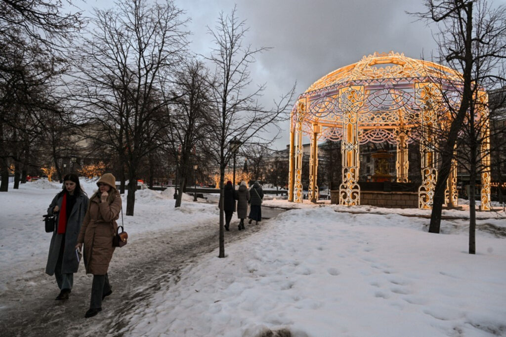 Less Than 1 in 4 Russians Want Ukraine War to Continue, Survey Finds