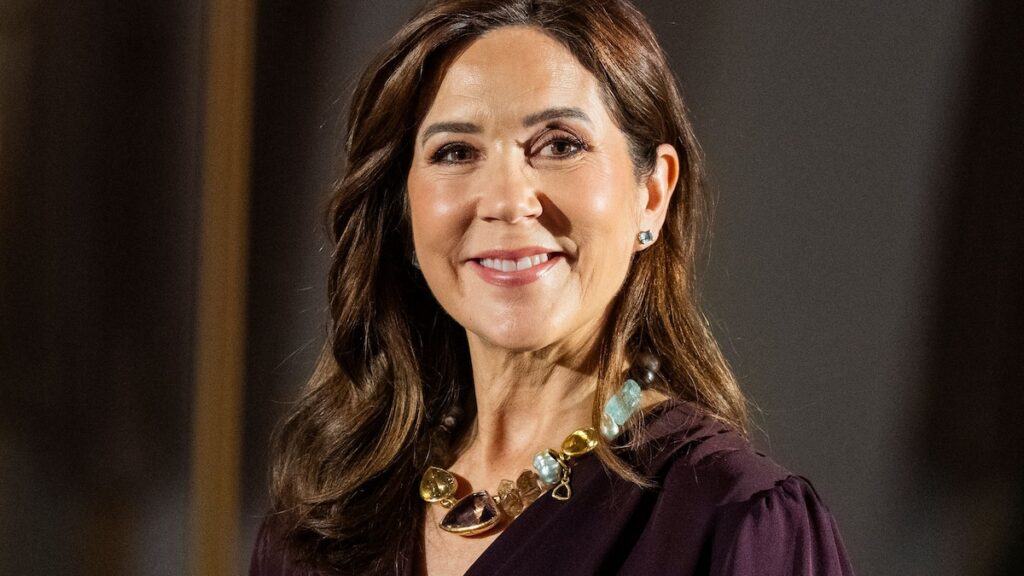 Mary of Denmark Masters Queen Máxima’s Statement Necklace Style Hack