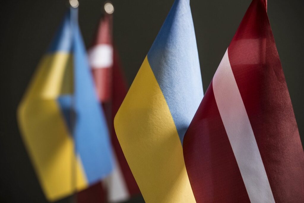 Latvia becomes first country to recognise Ukrainian e-signatures Latvia becomes first country to recognise Ukrainian e-signatures