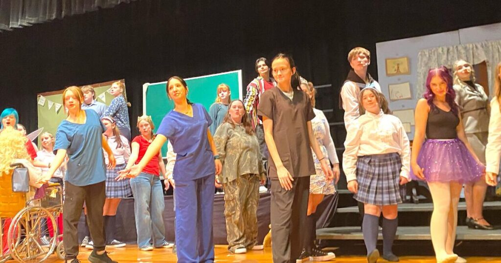 PAHS ‘Matilda’ performances begin Friday | Entertainment