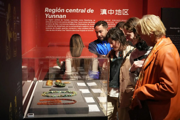 Chinese civilization's Bronze Age tours Spain