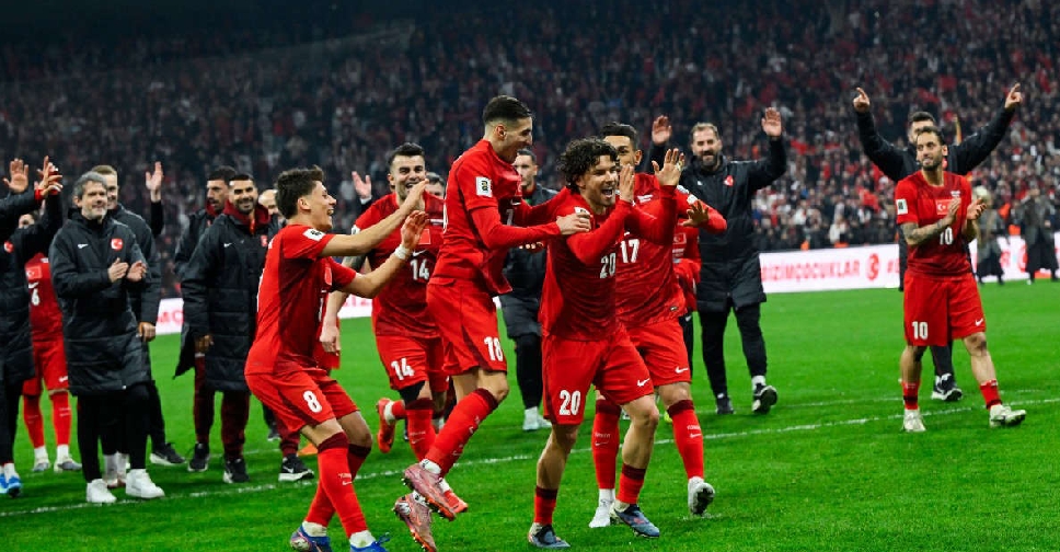 Turkey edge Romania to reach World Cup playoff final - Dubai Eye 103.8