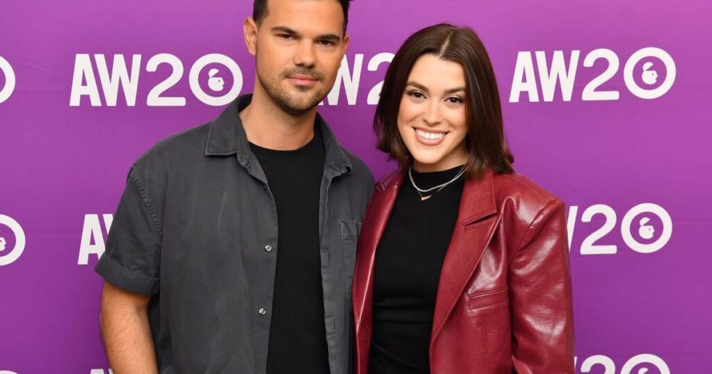 Taylor Lautner and wife (also Taylor) are expecting their first child | Entertainment
