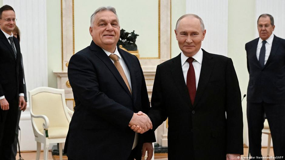 Russia works to 'tip scale' for Orban in Hungary election