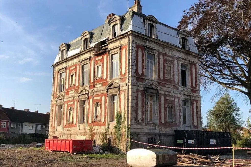 Outrage in France after 19th century chateau converted into ‘eyesore’ council flats