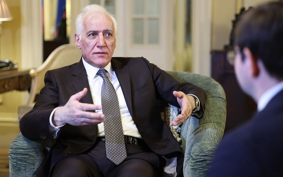 Ready to upgrade our relations with Greece