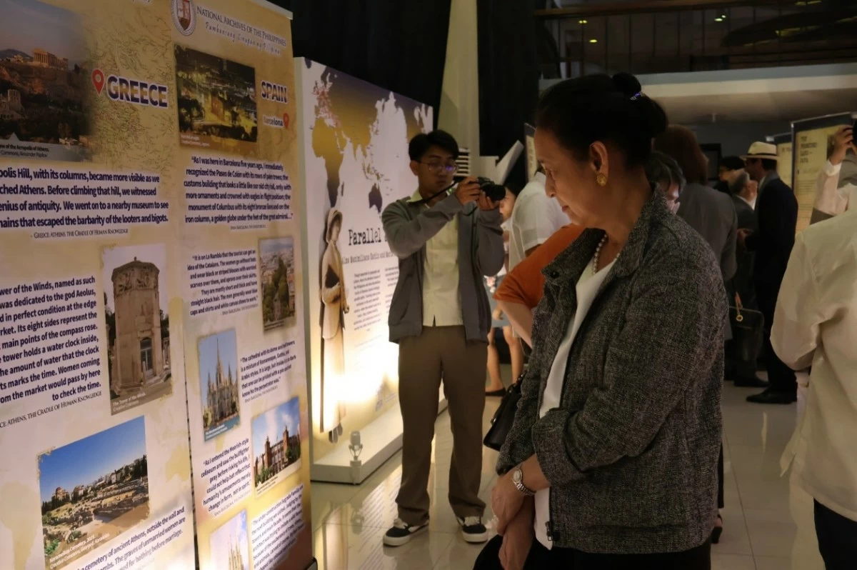 The exhibit drew significant interest from guests at the launch, particularly among women