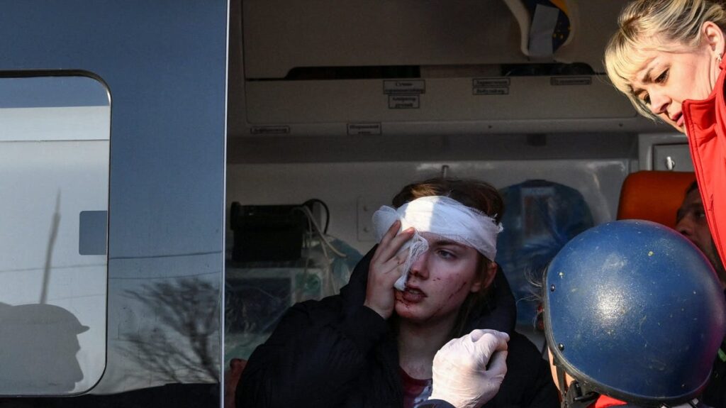 Six killed in Russian air attacks on Ukraine