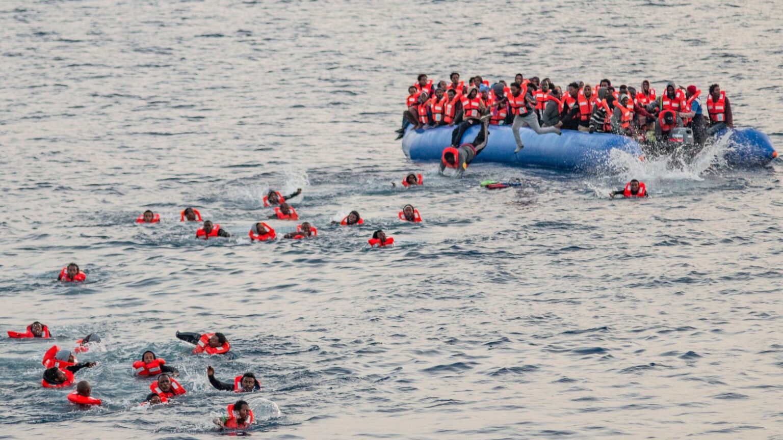 Germany set to introduce further crackdown on migrants and refugees Germany set to introduce further crackdown on migrants and refugees