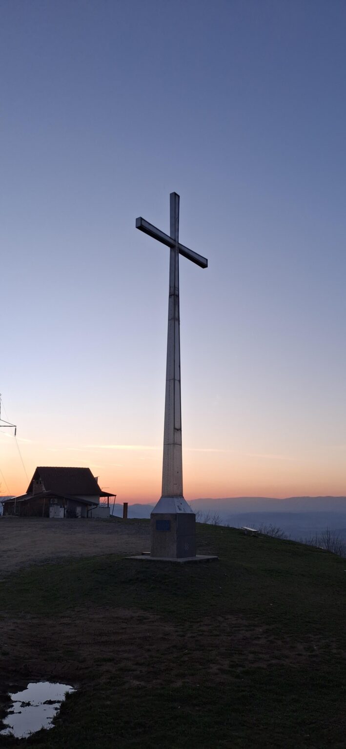 I climbed the cross of my city🥹
