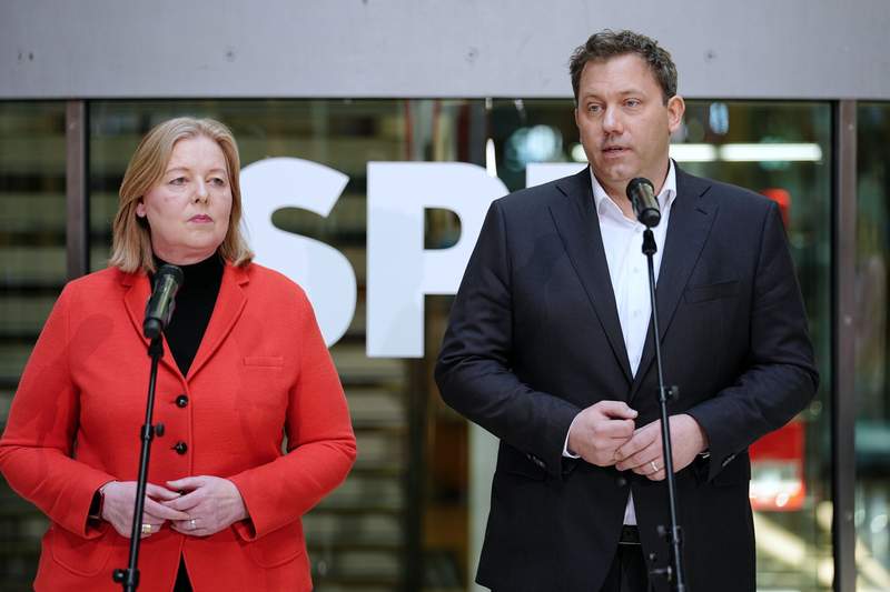 Germany’s Social Democrats pledge to fight on after latest setback Yahoo news home