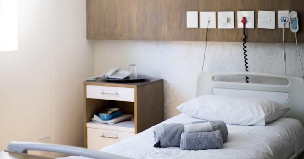 In recent years, Japan has become a “medical tourism” destination, with foreigners have been flocking to the country seeking world-class medical care.