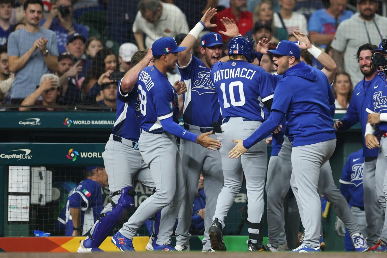 The dream is reality: a heroic Italy defeats the United States in Houston in the World Baseball Classic!