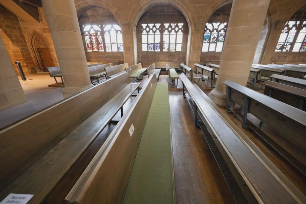 More than 600,000 people left the church in 2025