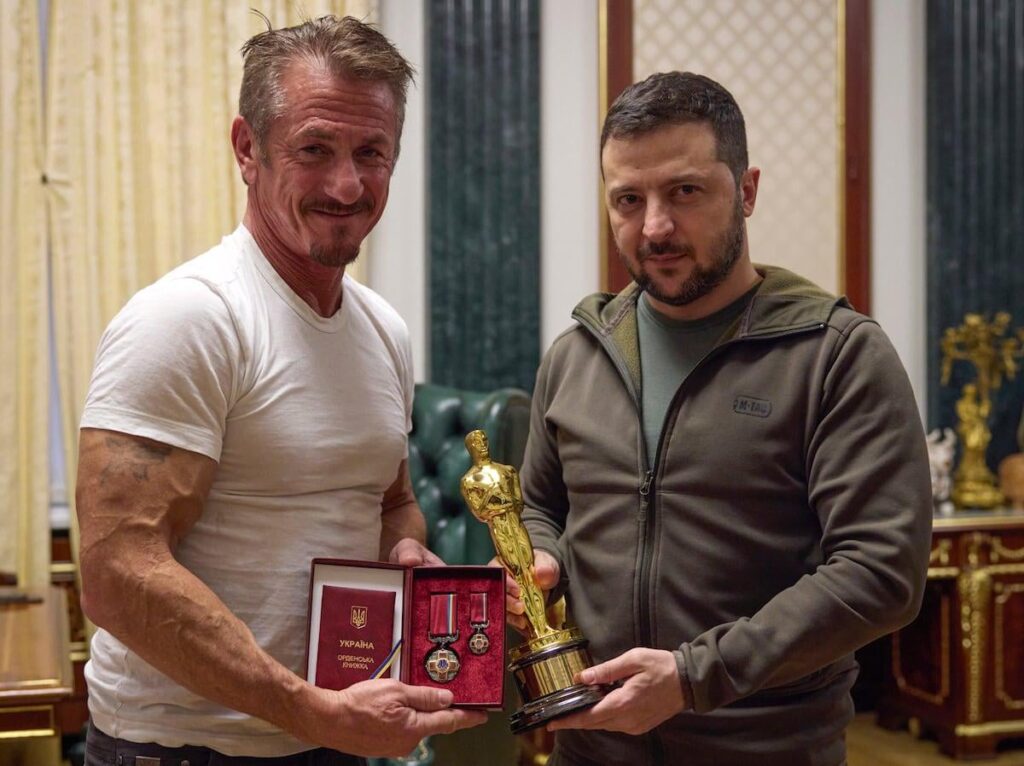 Sean Penn, Oscar Winner, swaps the ceremony for a visit to Ukraine