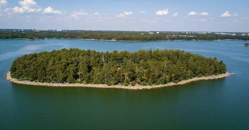 Three new public saunas opening in Helsinki archipelago this summer Three new public saunas opening in Helsinki archipelago this summer