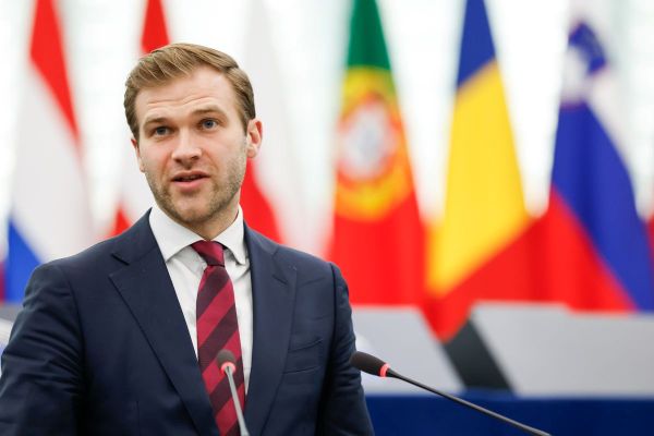 Strengthening the EU-Canada partnership in security and defence during global turmoil