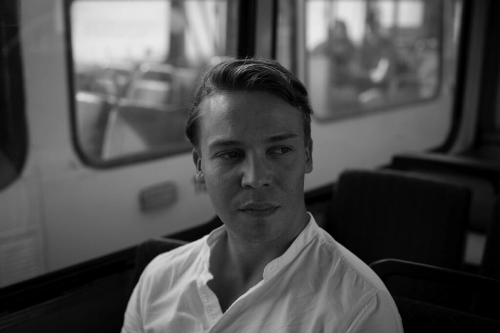 Denisas Kolomyckis, portrait. Photo: Dino Frittoli. Courtesy of the artist