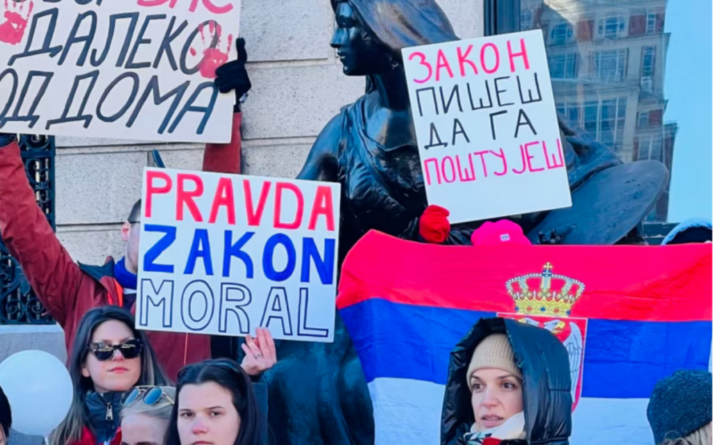 SUPPORT FOR STUDENTS FROM AROUND THE WORLD: Serbs from 70 cities sign a joint edict as a sign of support for university students!