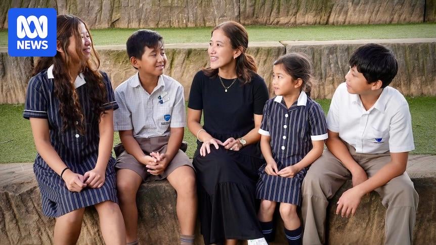 'Segregation' of Australian school system grows as exodus to private schools continues