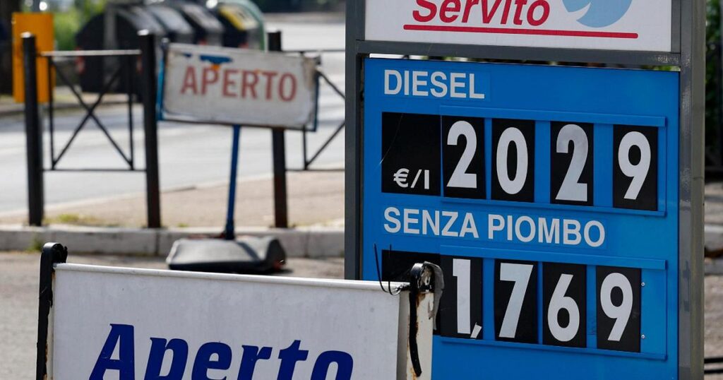 The Council of Ministers: 25 cent reduction on fuel for 20 days