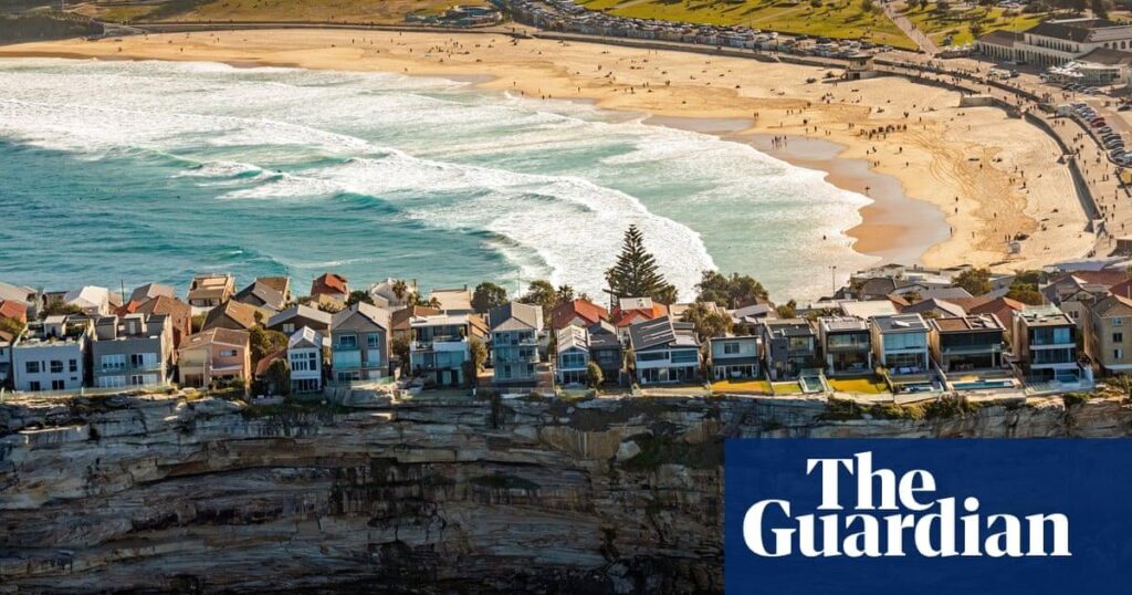 Capital gains tax discount ‘overwhelmingly’ benefits investors in Australia’s richest electorates, analysis shows | Tax