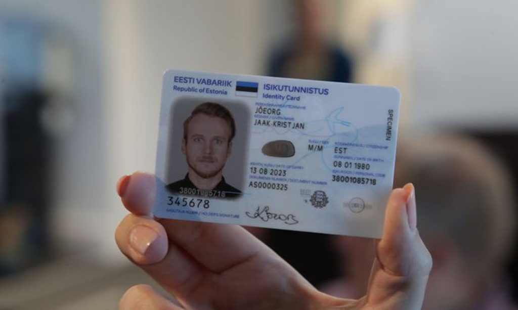 An Estonian ID card, issued to the country's citizens. The image is illustrative. Photo by the Estonian Police and Border Guard.
