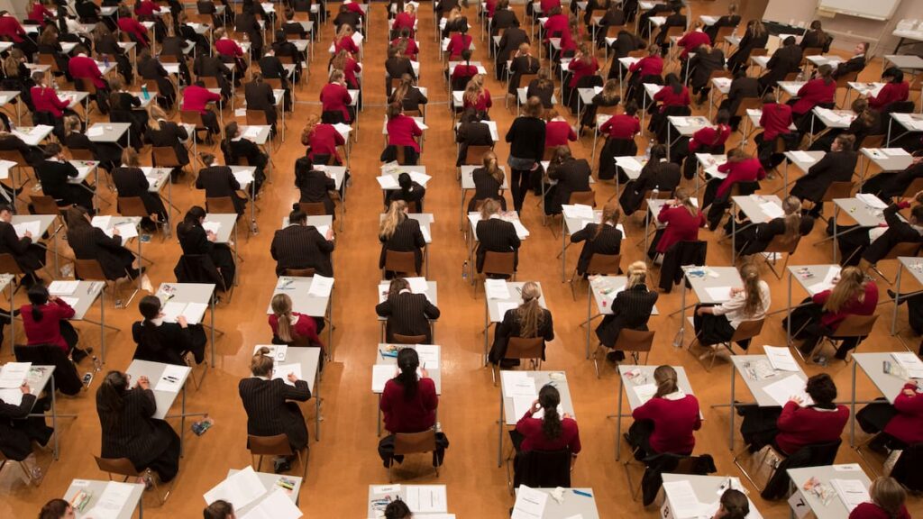 Education Review Office to overhaul school report system from Term 2