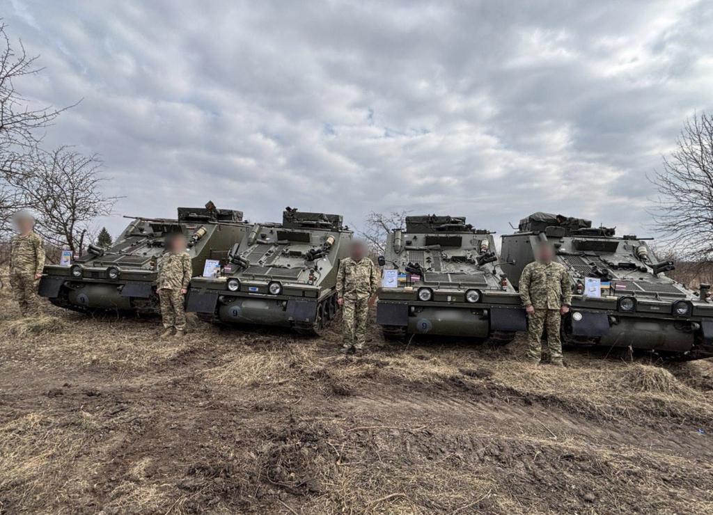 Latvia Delivers CVR(T) Armored Vehicles to Ukraine