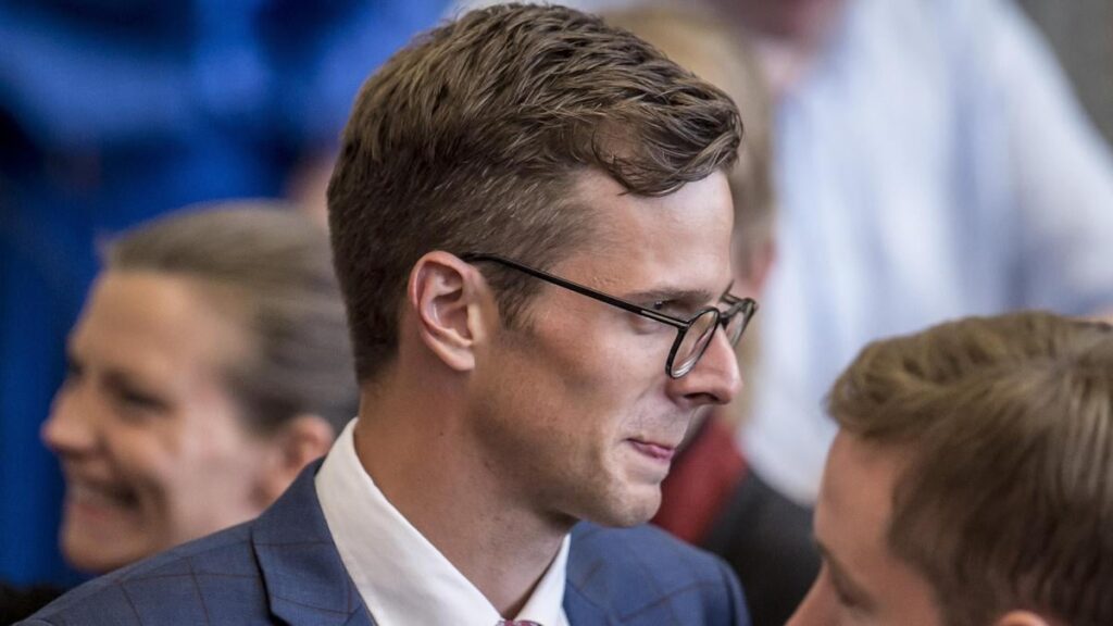 [Artikel fra 2019] LA leader involved in football violence as a youth: 'Haven't lived my life after being party leader'